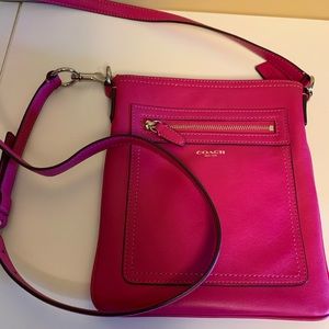 Coach crossbody new tags removed